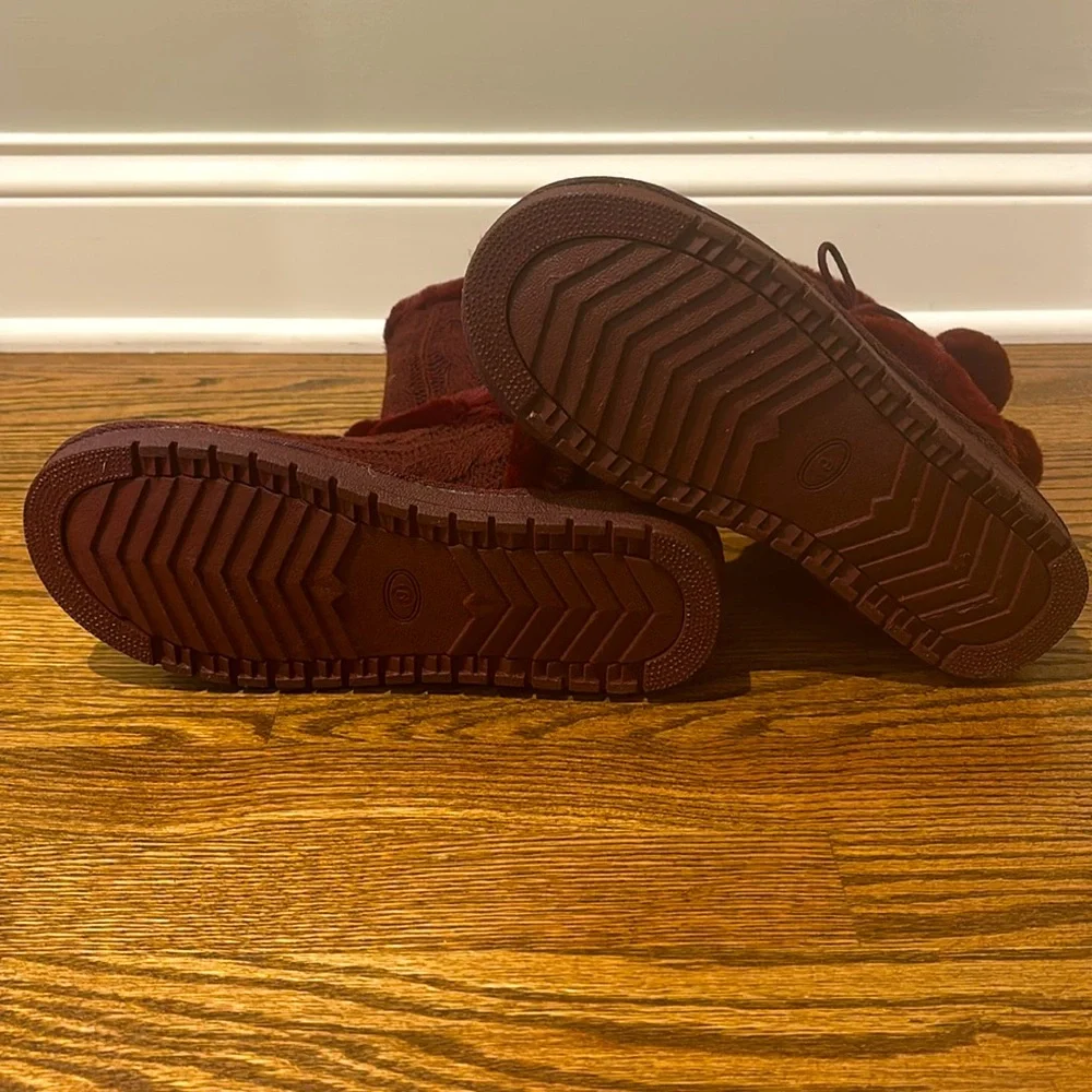 NWT Just Fab Fuzzies Idina Knit Pom Sweater Boots size 9 Maroon - Picture 8 of 11